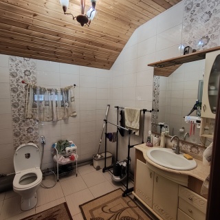 Объявление Дом, 281м2, 3 эт, 4.5 сот.