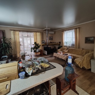 Объявление Дом, 281м2, 3 эт, 4.5 сот.