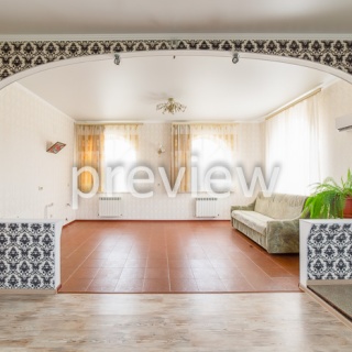 Объявление Дом, 490м2, 3 эт, 16.77 сот.