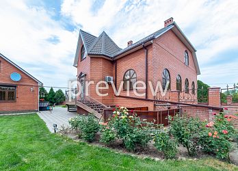 Объявление Дом, 490&nbsp;м&sup2;, 3 эт., 16.77 сот.