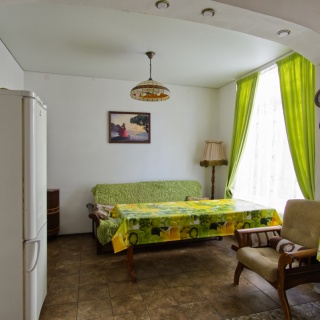 Объявление Дом, 165м2, 3 эт, 1.5 сот.